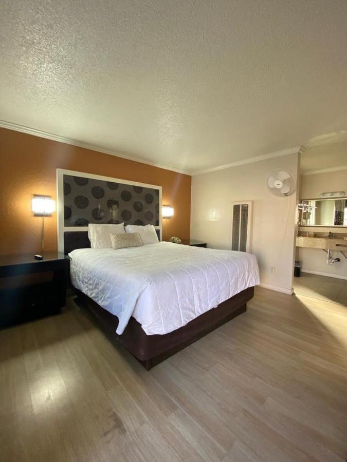 Budget Inn At The Heavenly Gondola South Lake Tahoe Exterior photo