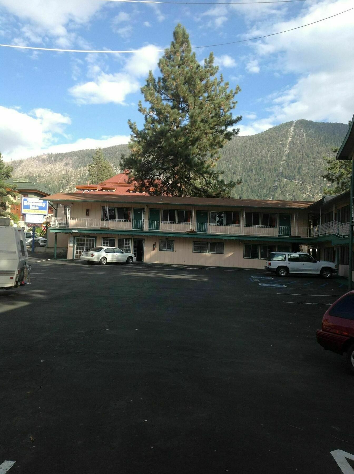 Budget Inn At The Heavenly Gondola South Lake Tahoe Exterior photo