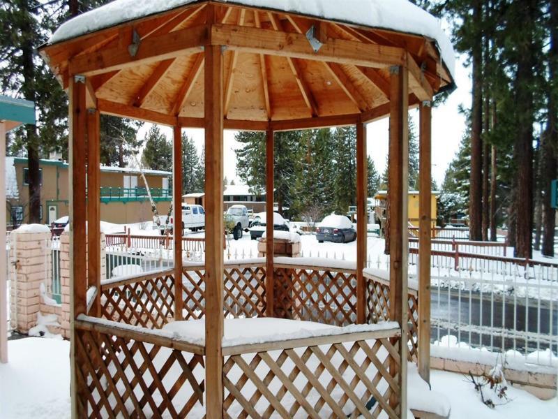 Budget Inn At The Heavenly Gondola South Lake Tahoe Exterior photo